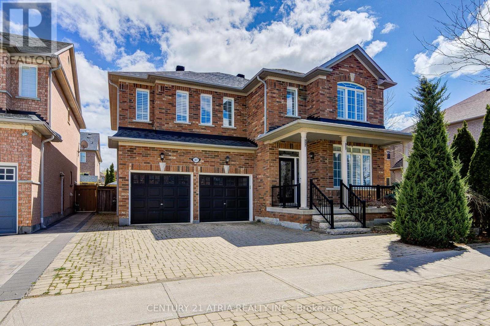 Detached at 307 CASTLEMORE AVENUE, Markham (Berczy)