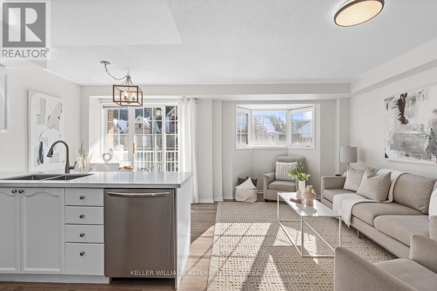 Apartment at D203 - 116 CORNELL PARK AVENUE, Markham (Cornell)