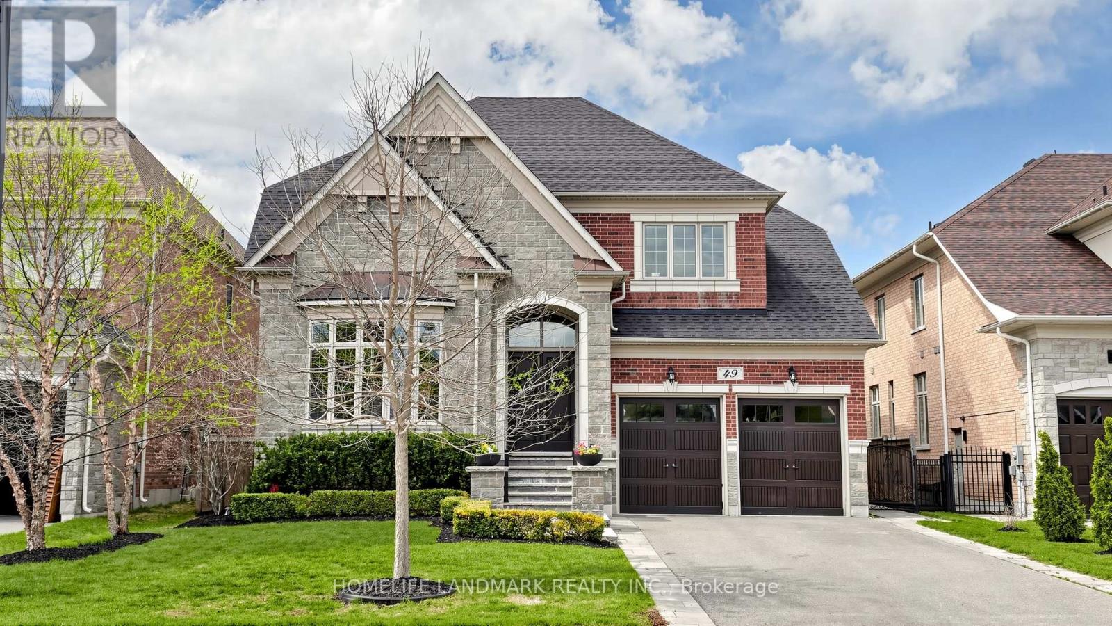 Detached at 49 LANGDON DRIVE, King (King City)