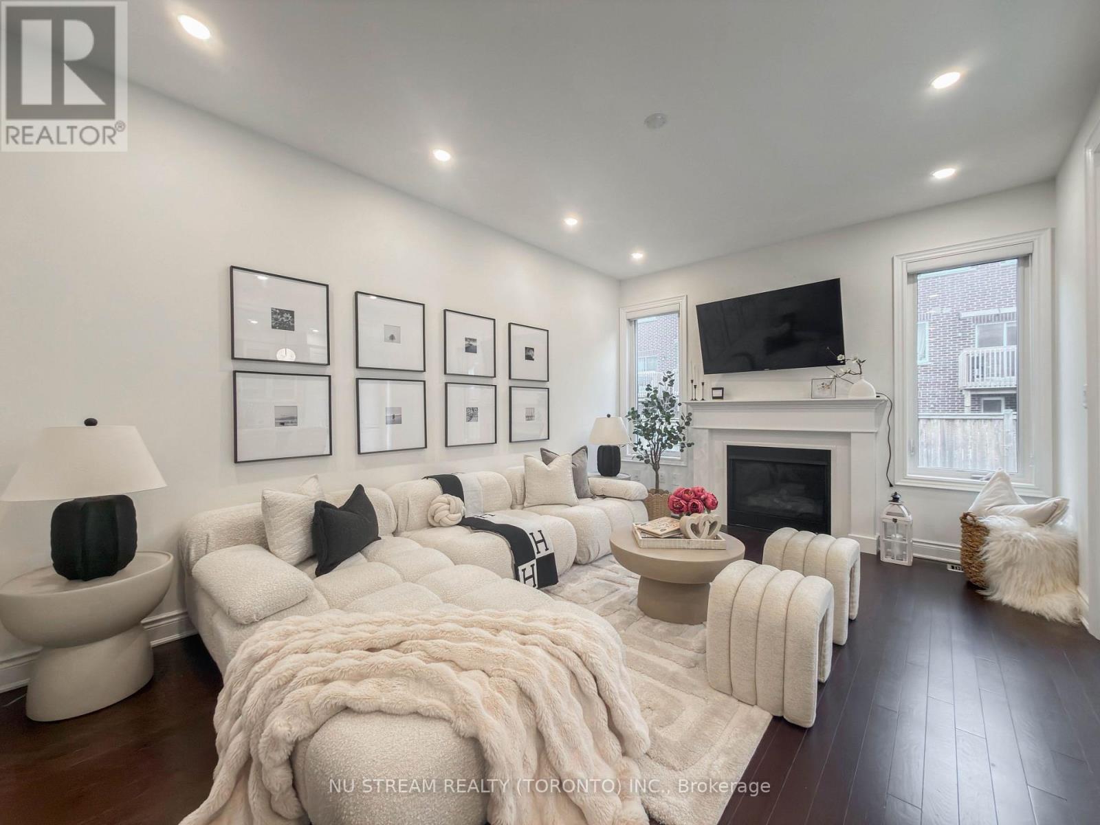 Detached at 89 HARTNEY DRIVE, Richmond Hill