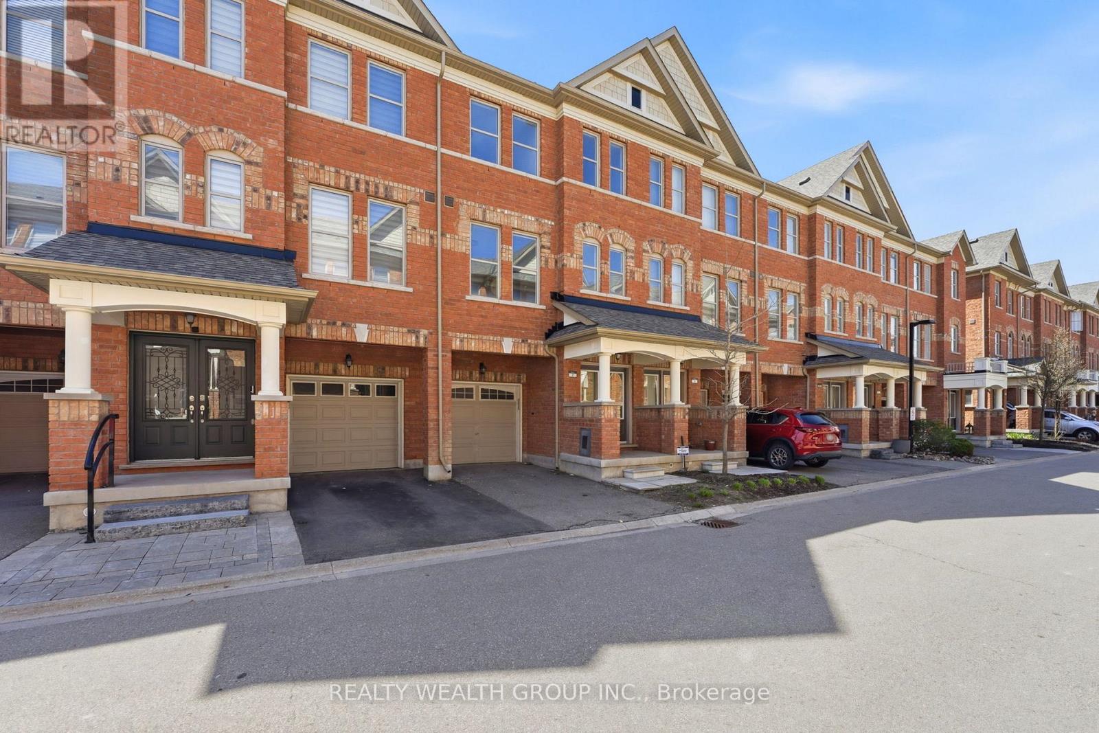Townhouse at 7 CITY PARK CIRCLE, Vaughan (West Woodbridge)
