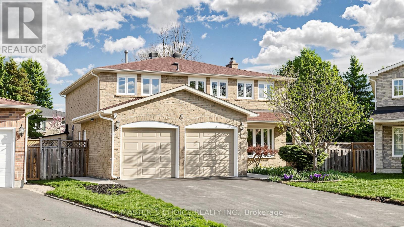 Detached at 5 ESPBY COURT, Richmond Hill (Westbrook)