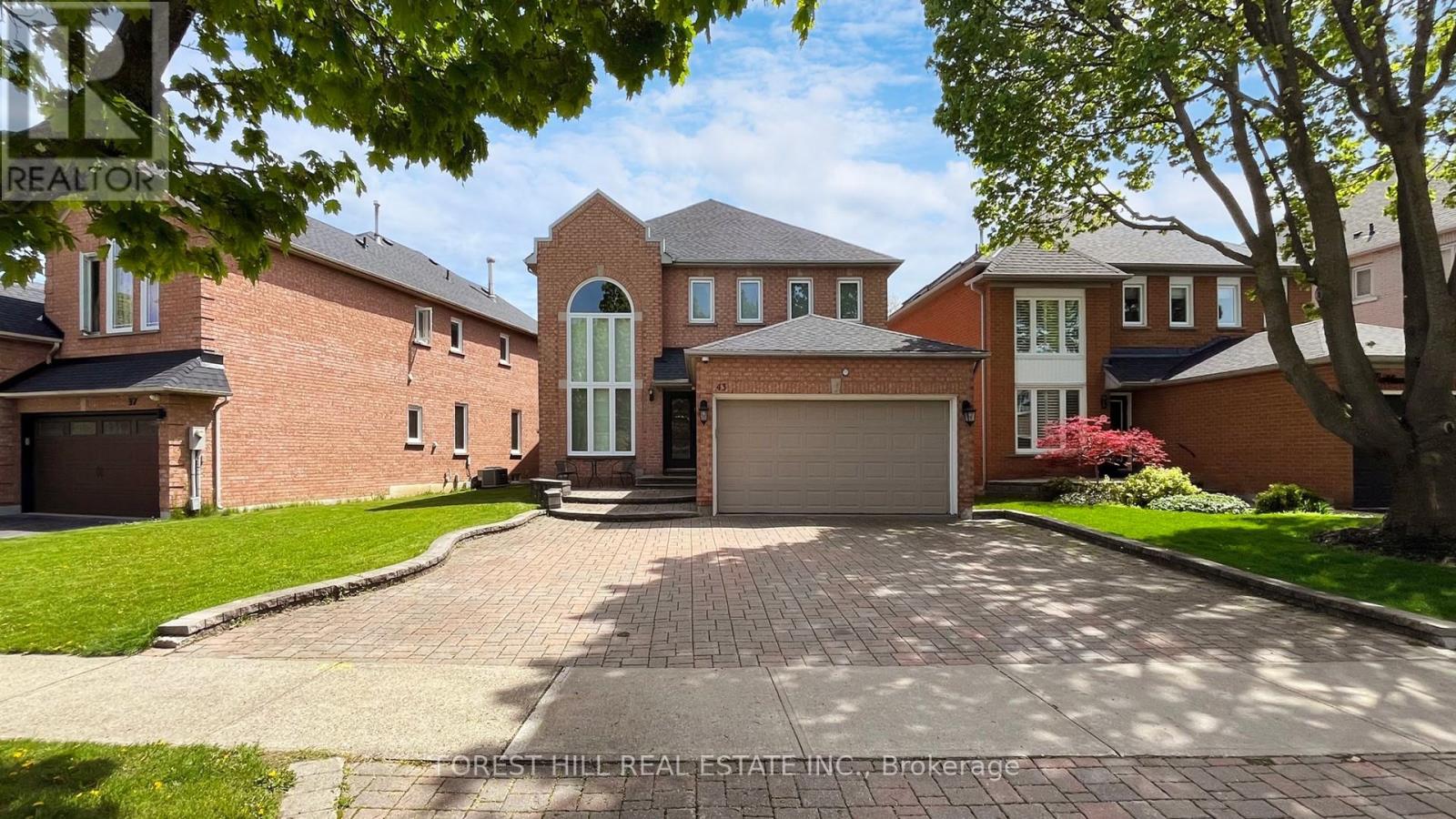 Detached at 43 OAKHURST DRIVE, Vaughan (Beverley Glen)