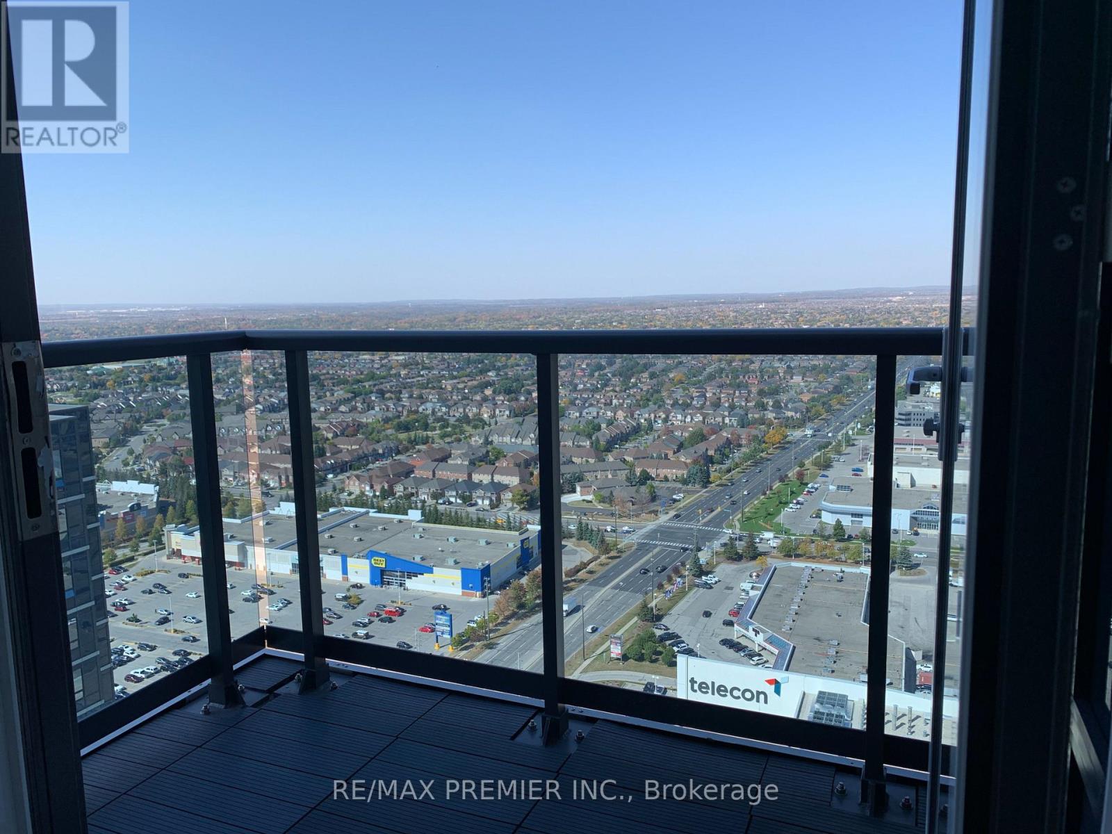Apartment at PHO2 - 3600 HIGHWAY 7, Vaughan