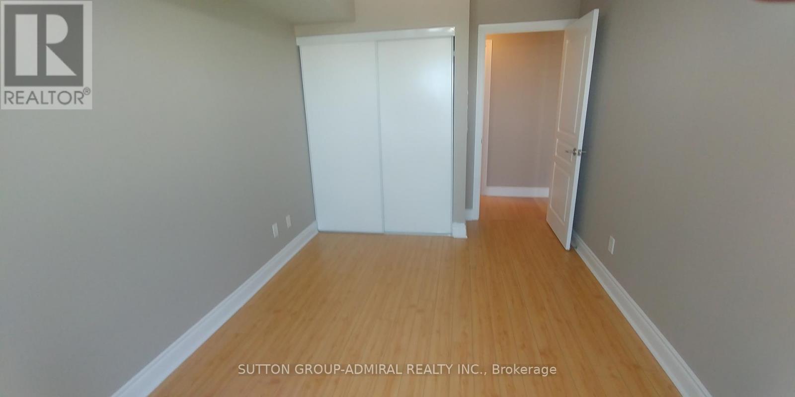 Apartment at #1712 - 7 NORTH PARK ROAD, Vaughan