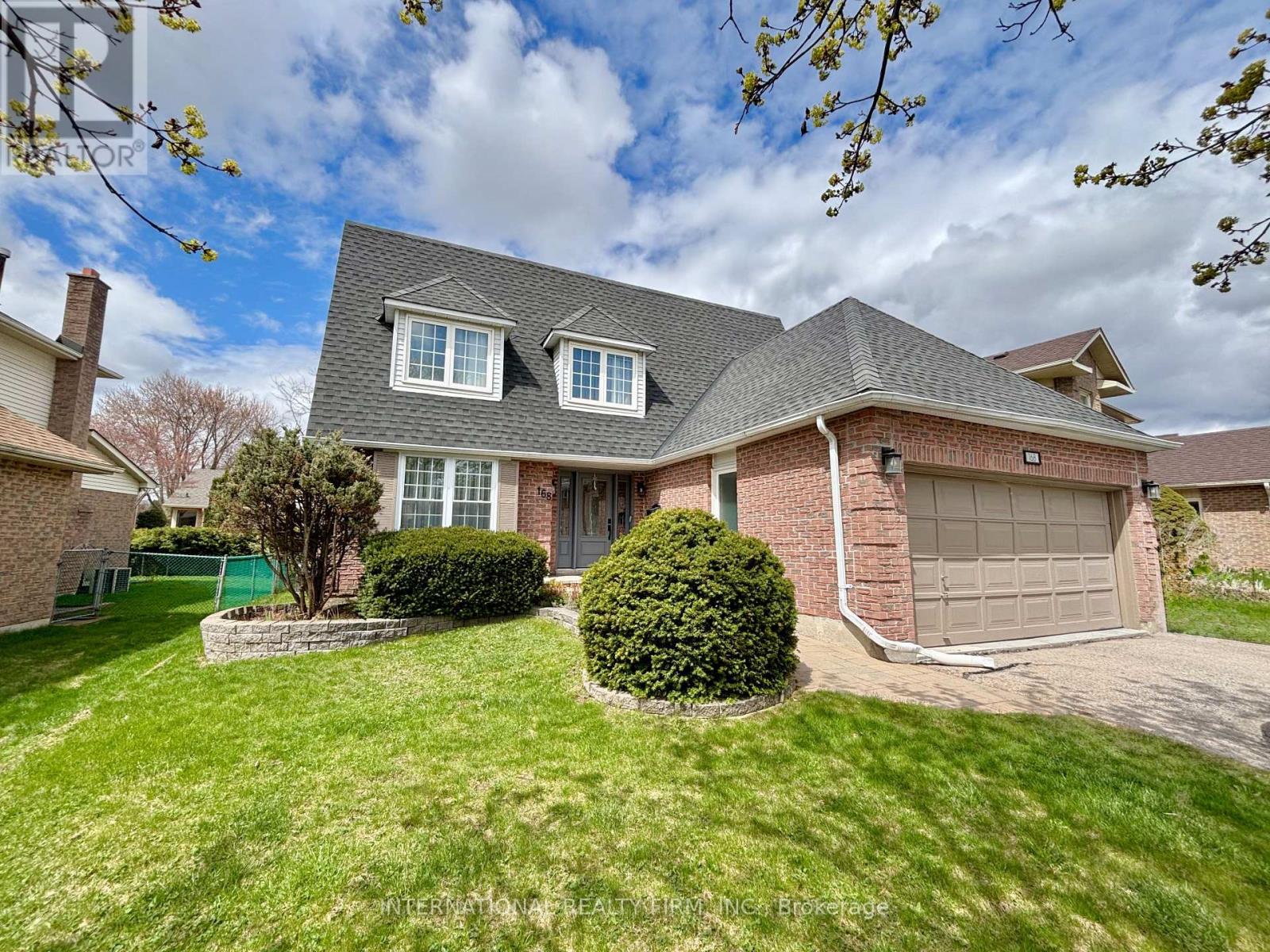 Detached at 168 WILLOW LANE, Newmarket (Bristol-London)
