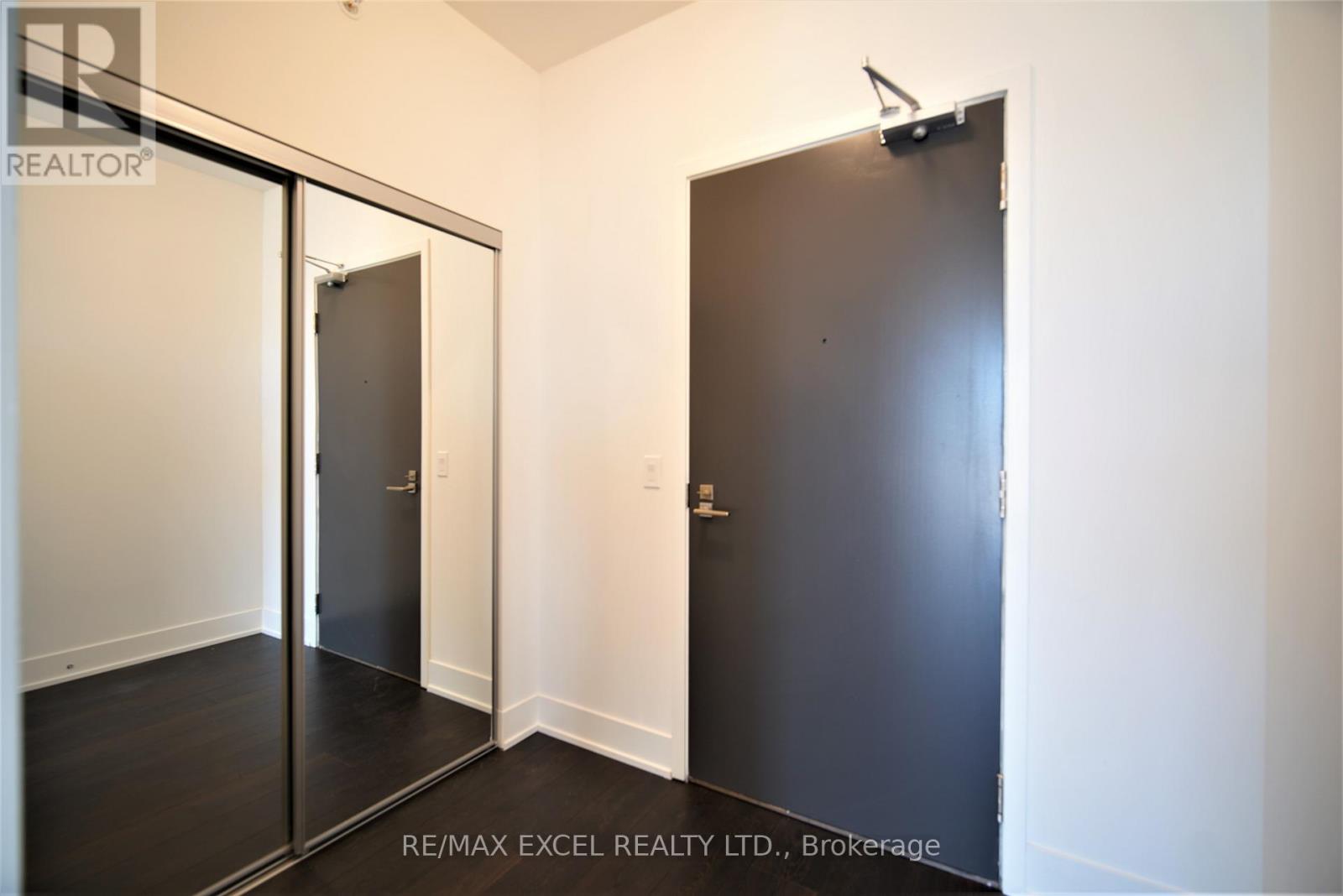 Apartment at 2607 - 2908 HIGHWAY 7 ROAD, Vaughan