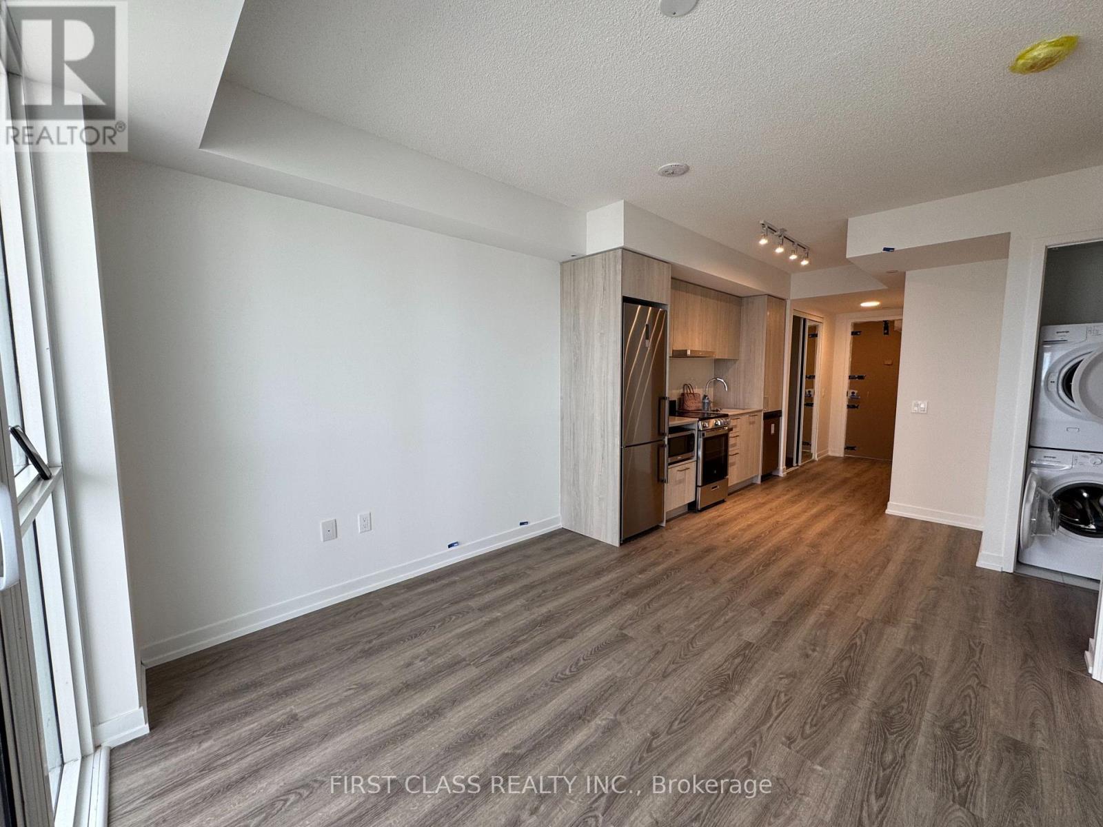 Apartment at 3501 - 195 COMMERCE STREET, Vaughan (Vaughan Corporate Centre)