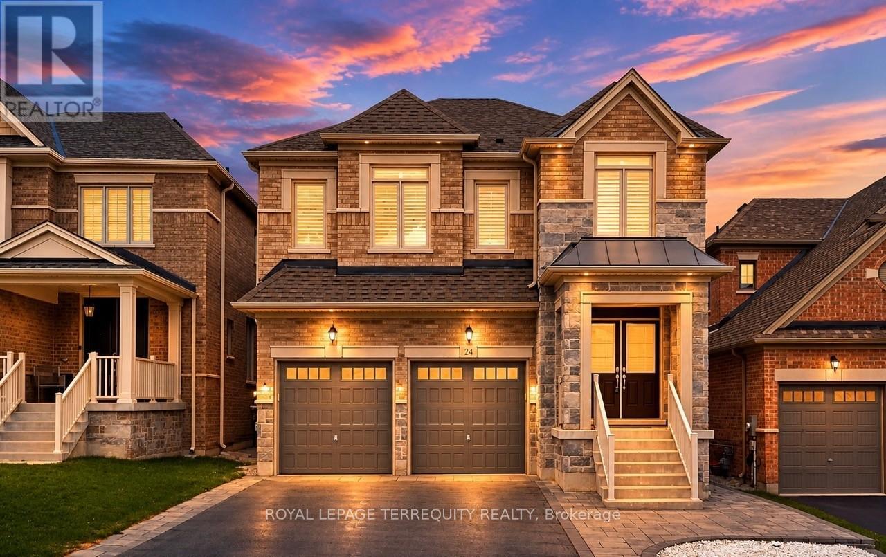 Detached at 24 HYDRANGEA HOLLOW, East Gwillimbury (Holland Landing)