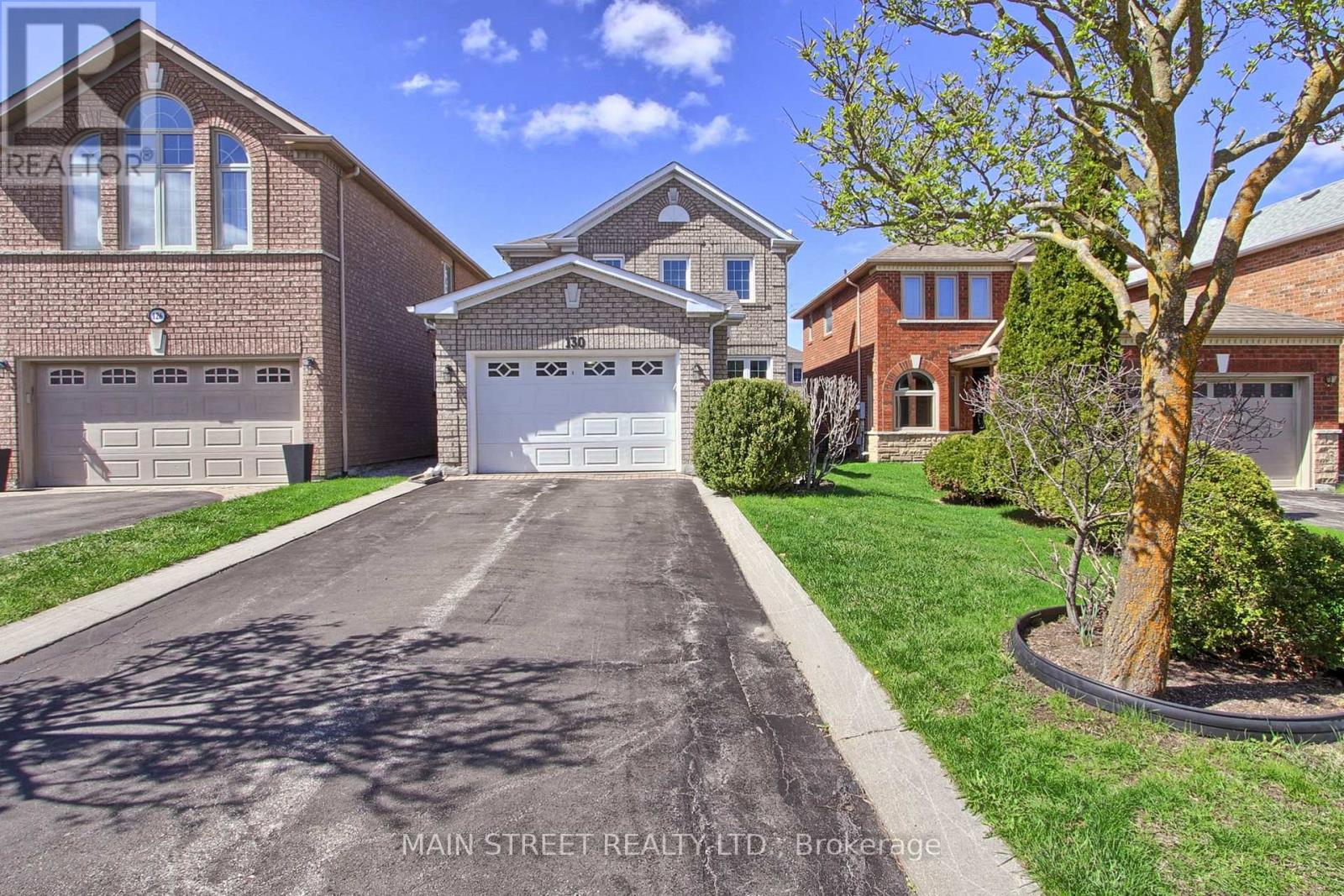 Detached at 130 RUSH ROAD, Aurora (Bayview Wellington)