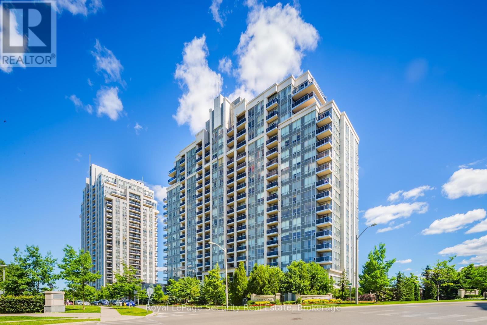 Apartment at 917 - 15 NORTH PARK ROAD, Vaughan (Beverley Glen)