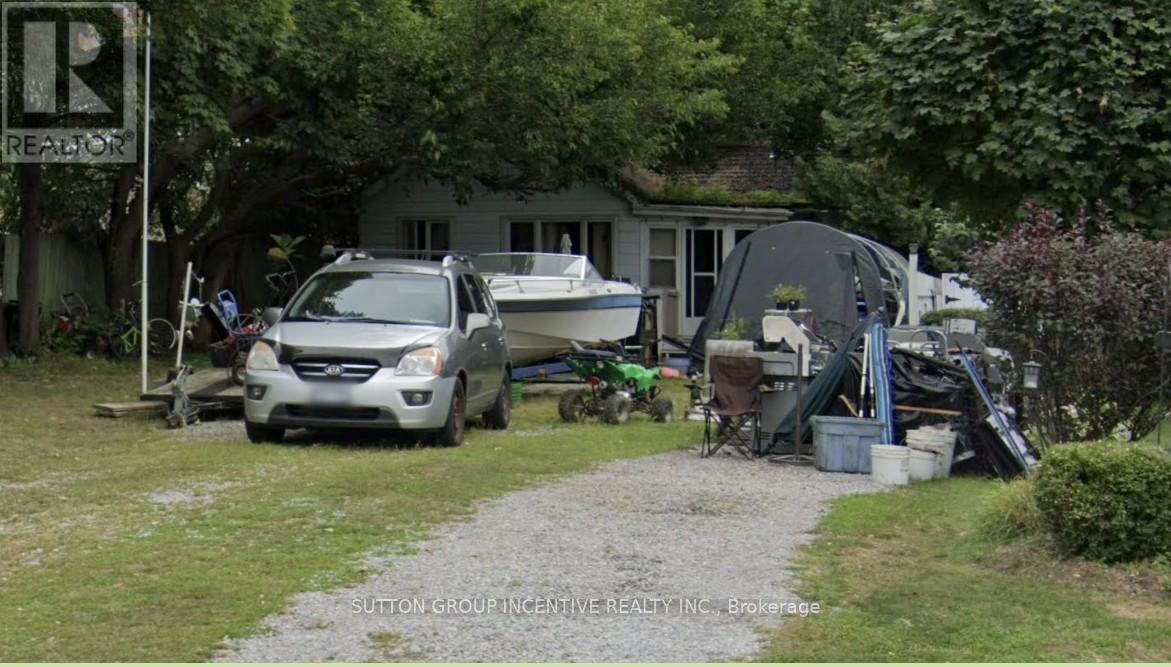 Detached at 95 LAKE DRIVE N, Georgina (Historic Lakeshore Communities)