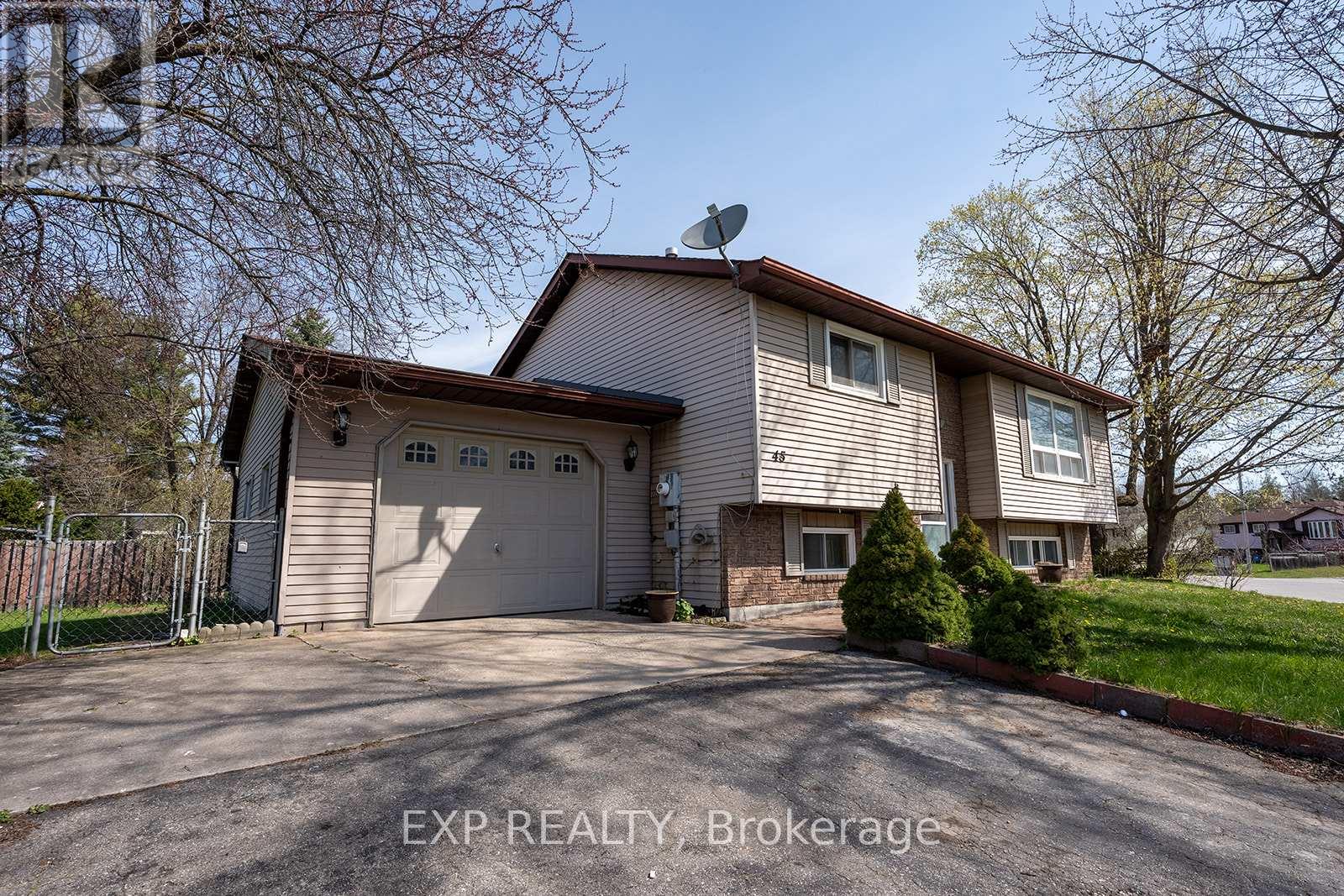 Detached at 45 ROTH STREET, Essa (Angus)