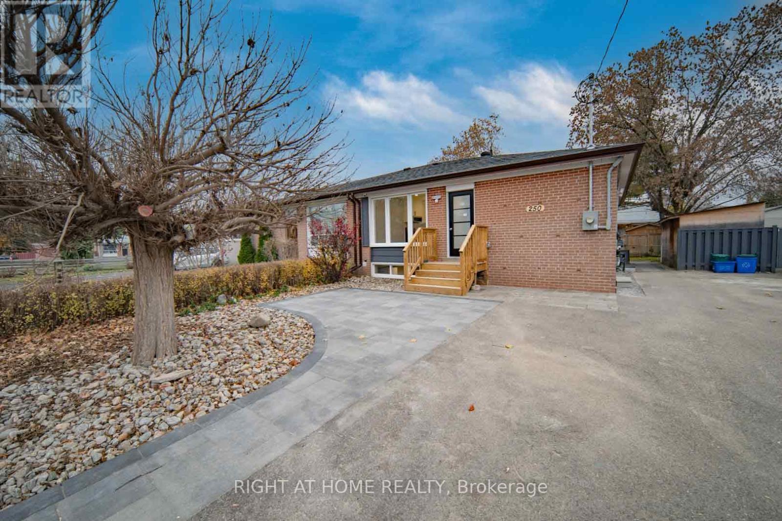 Semi-Detached/Link at BASEMENT - 250 BEECHY DRIVE, Richmond Hill (Crosby)