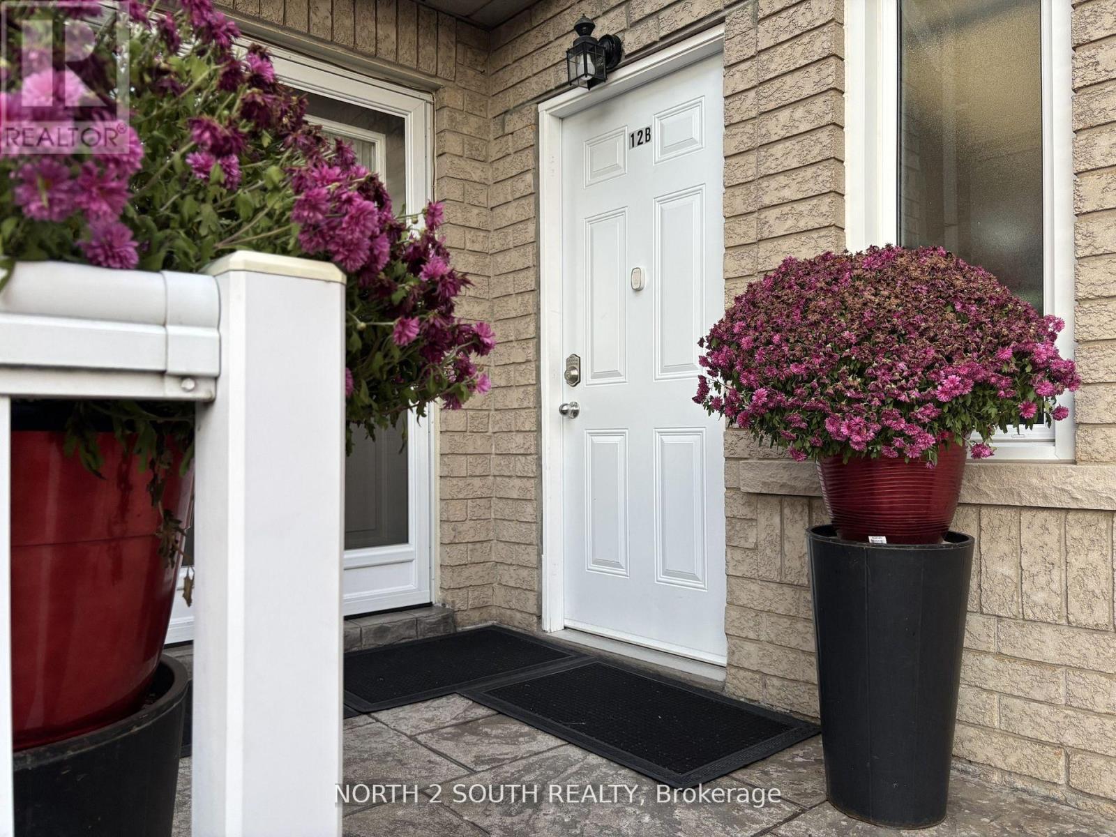 Detached at BSMT - 12 VILLANDRY CRESCENT, Vaughan (Maple)