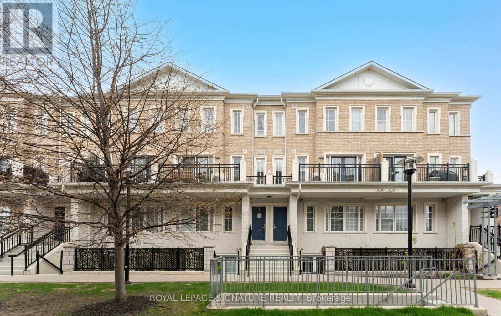 Townhouse at B05 - 26 BRUCE STREET, Vaughan (East Woodbridge)