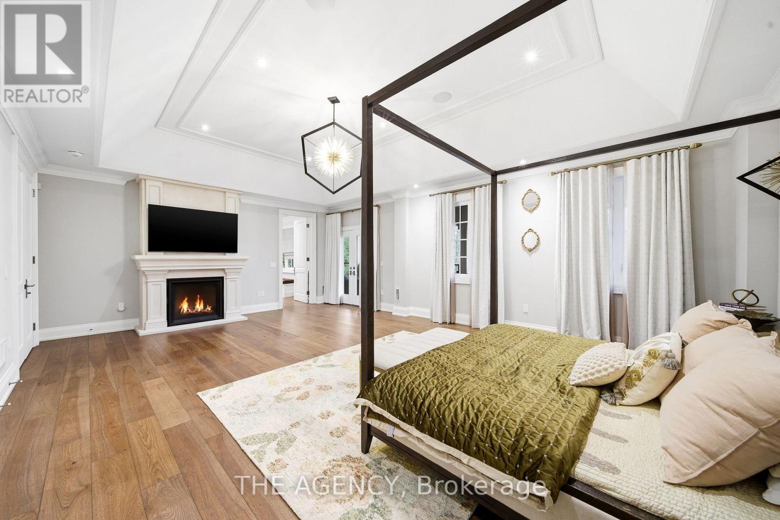 Detached at 8 BAYVIEW PARK LANE, Richmond Hill