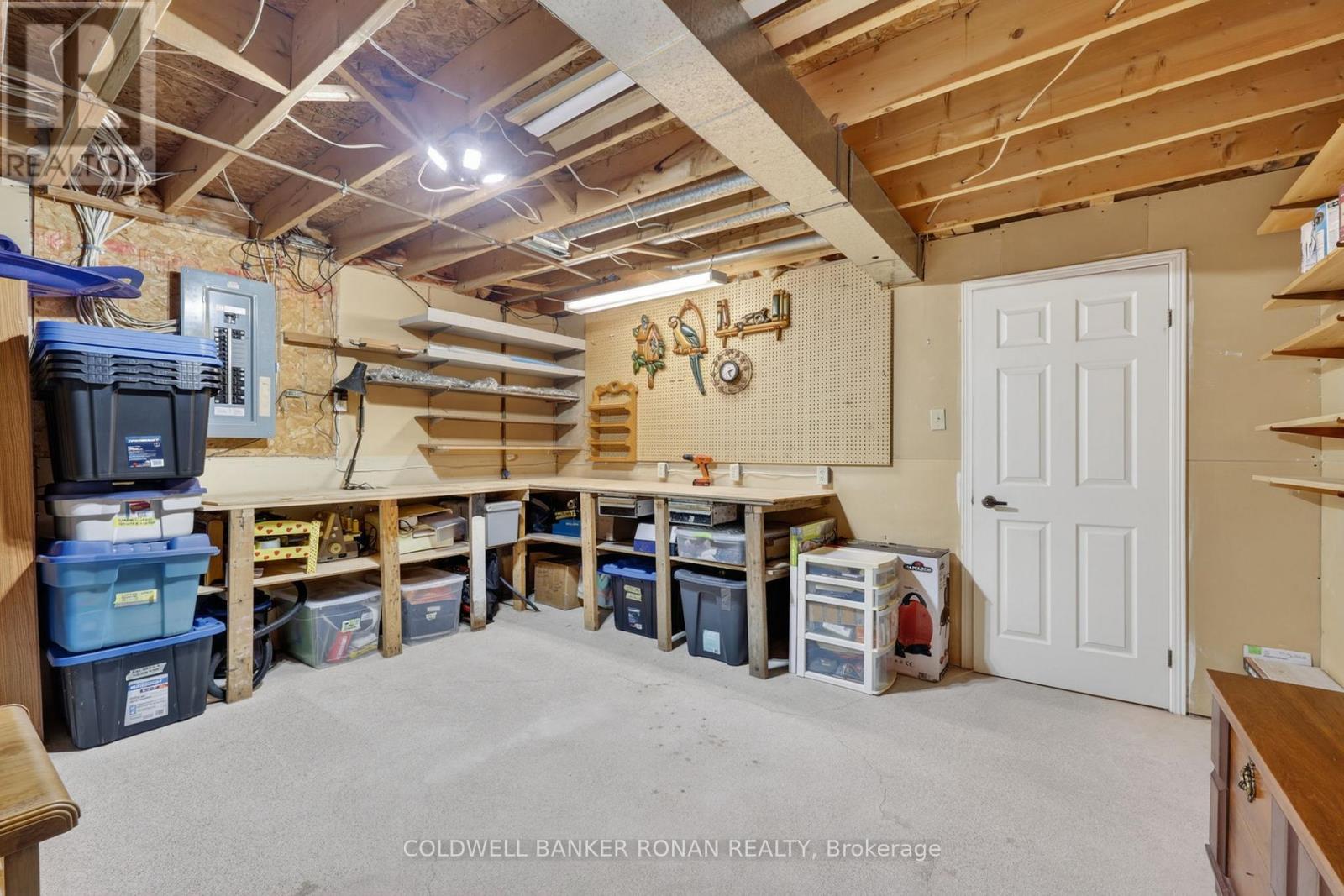 Detached at 16 GREEN BRIAR ROAD, New Tecumseth