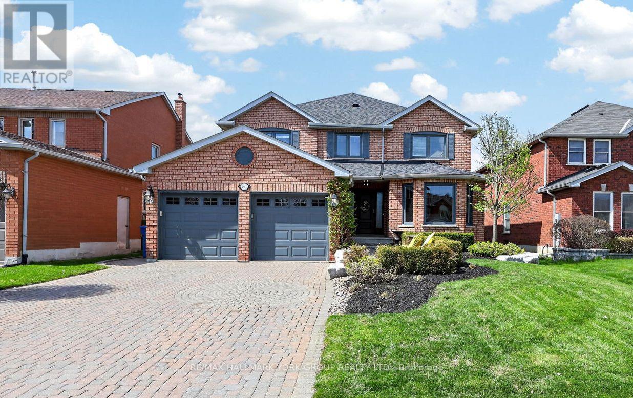 Detached at 297 ALEX DONER DRIVE, Newmarket (Glenway Estates)
