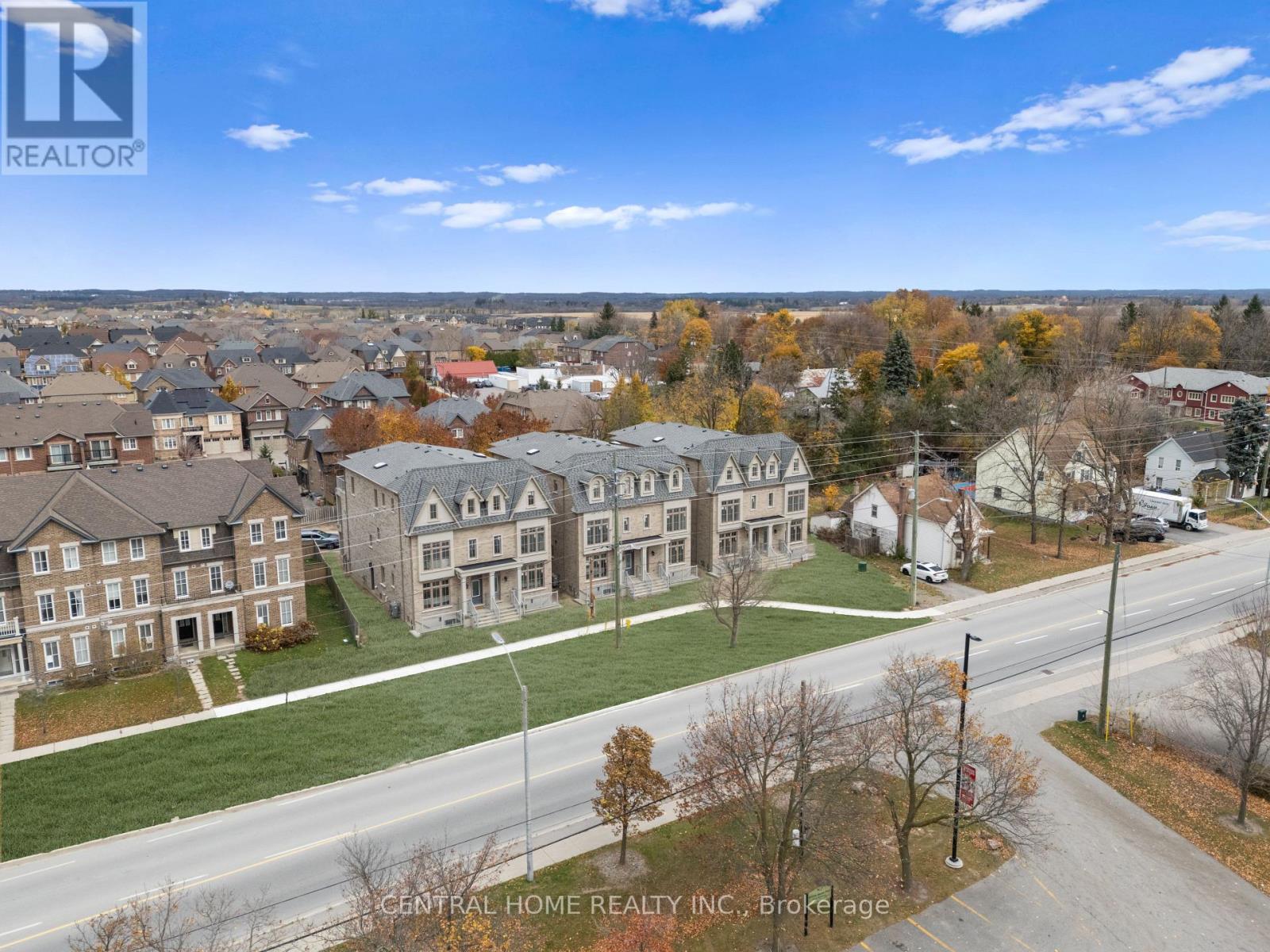 Semi-Detached/Link at 2946-2956 ELGIN MILLS ROAD E, Markham (Victoria Square)