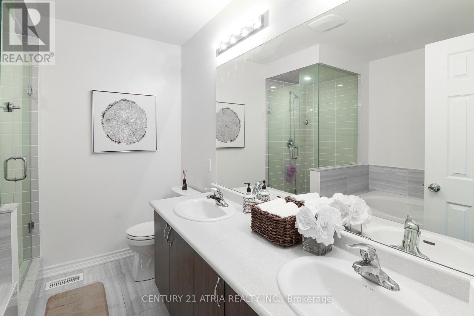 Townhouse at 134 DUNDONNELL PLACE, Vaughan
