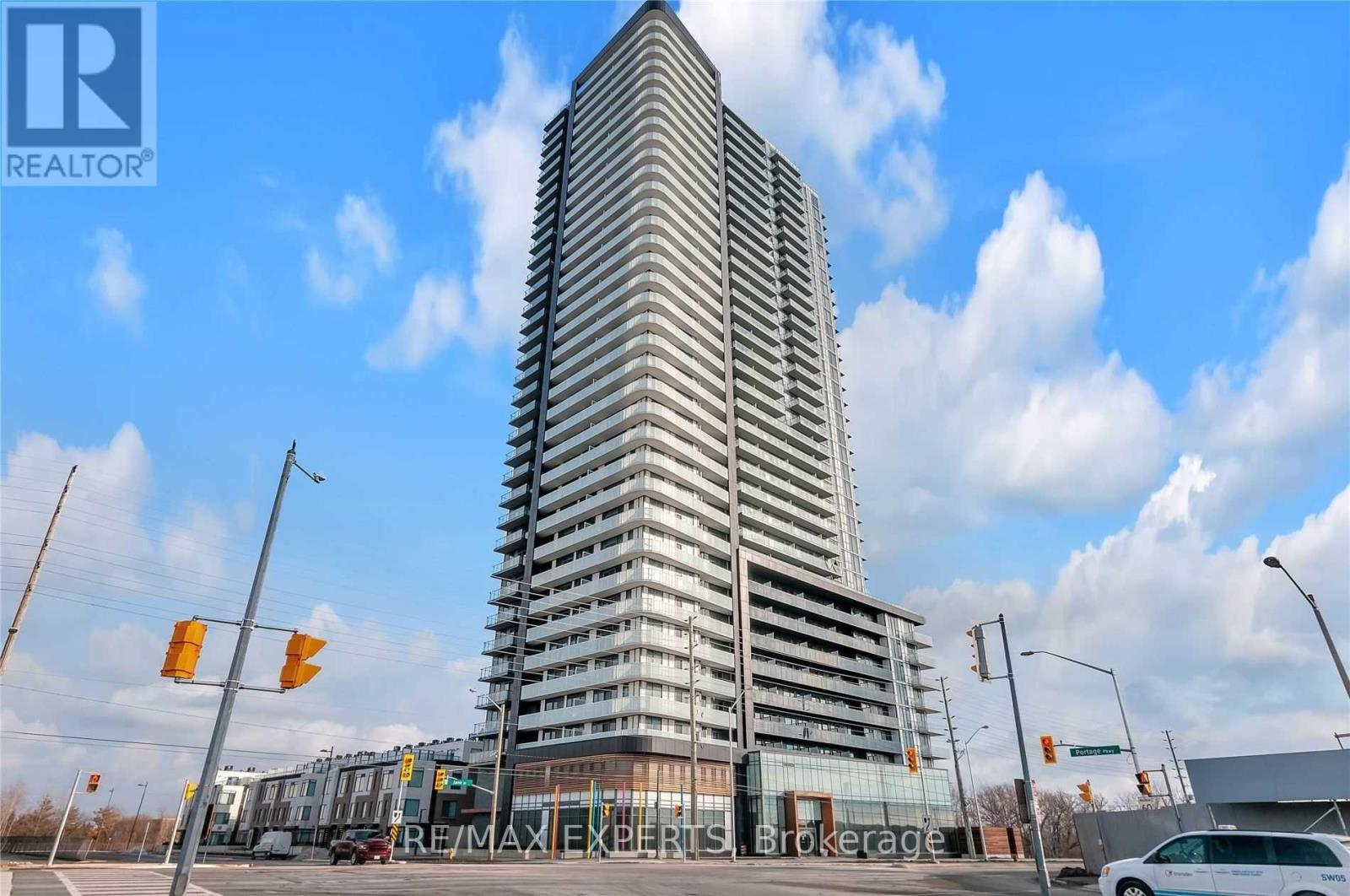 Apartment at 214 - 7895 JANE STREET, Vaughan (Concord)