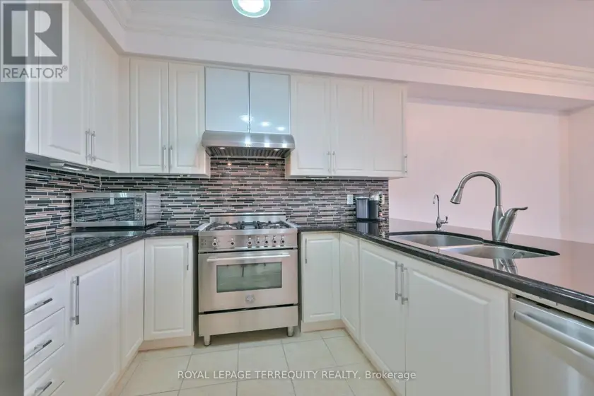 Townhouse at 10461 WOODBINE AVENUE, Markham