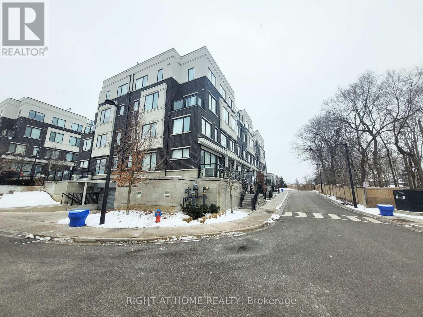 Townhouse at 47 - 300 ALEX GARDNER CIRCLE, Aurora (Aurora Village)