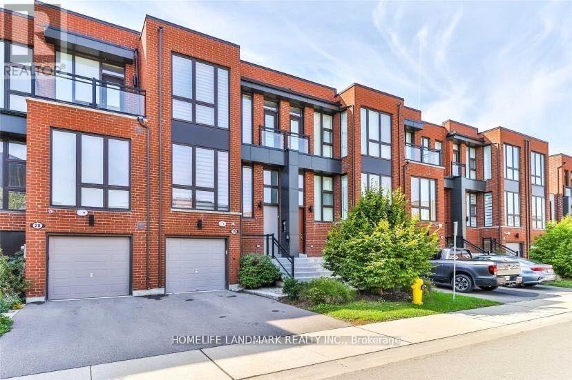 Townhouse at 30 CRESTRIDGE DRIVE, Vaughan (Patterson)
