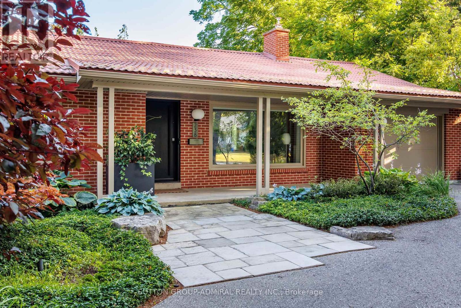 Detached at 238 MILL STREET, Richmond Hill (Mill Pond)