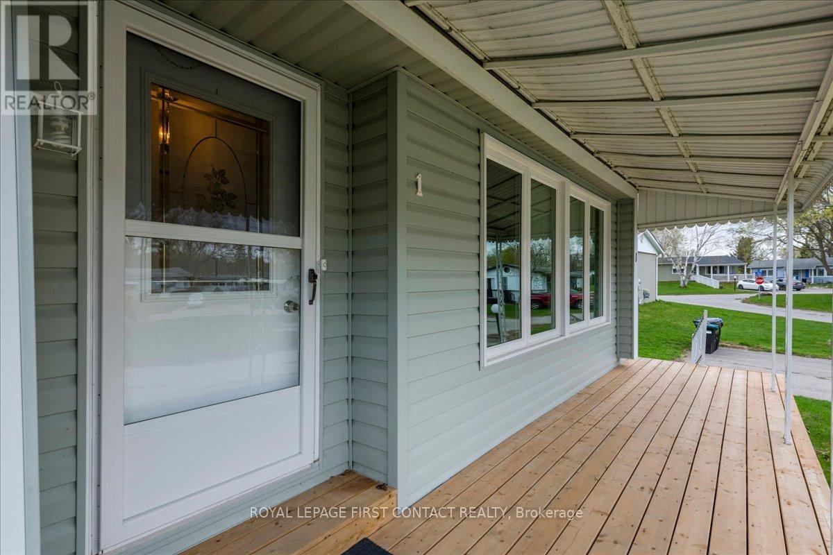 Detached at 1 JUNIPER COURT, Innisfil