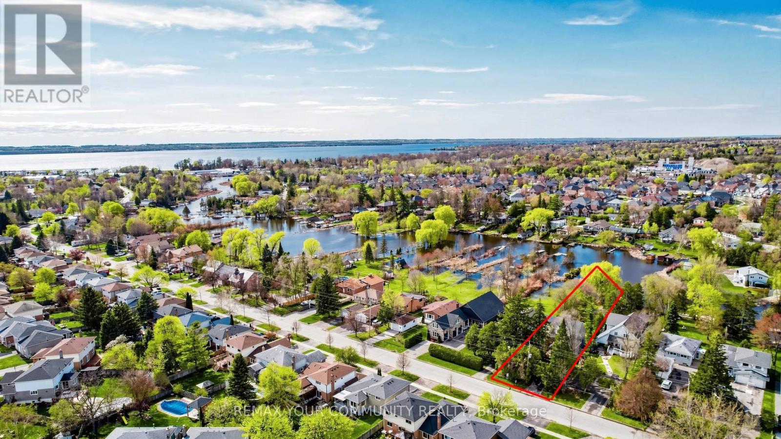 Detached at 50 RIVERGLEN DRIVE, Georgina