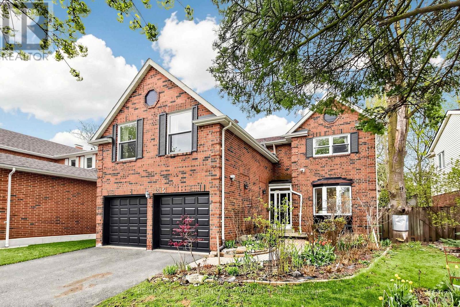 Detached at 215 FINCHAM AVENUE, Markham (Markham Village)