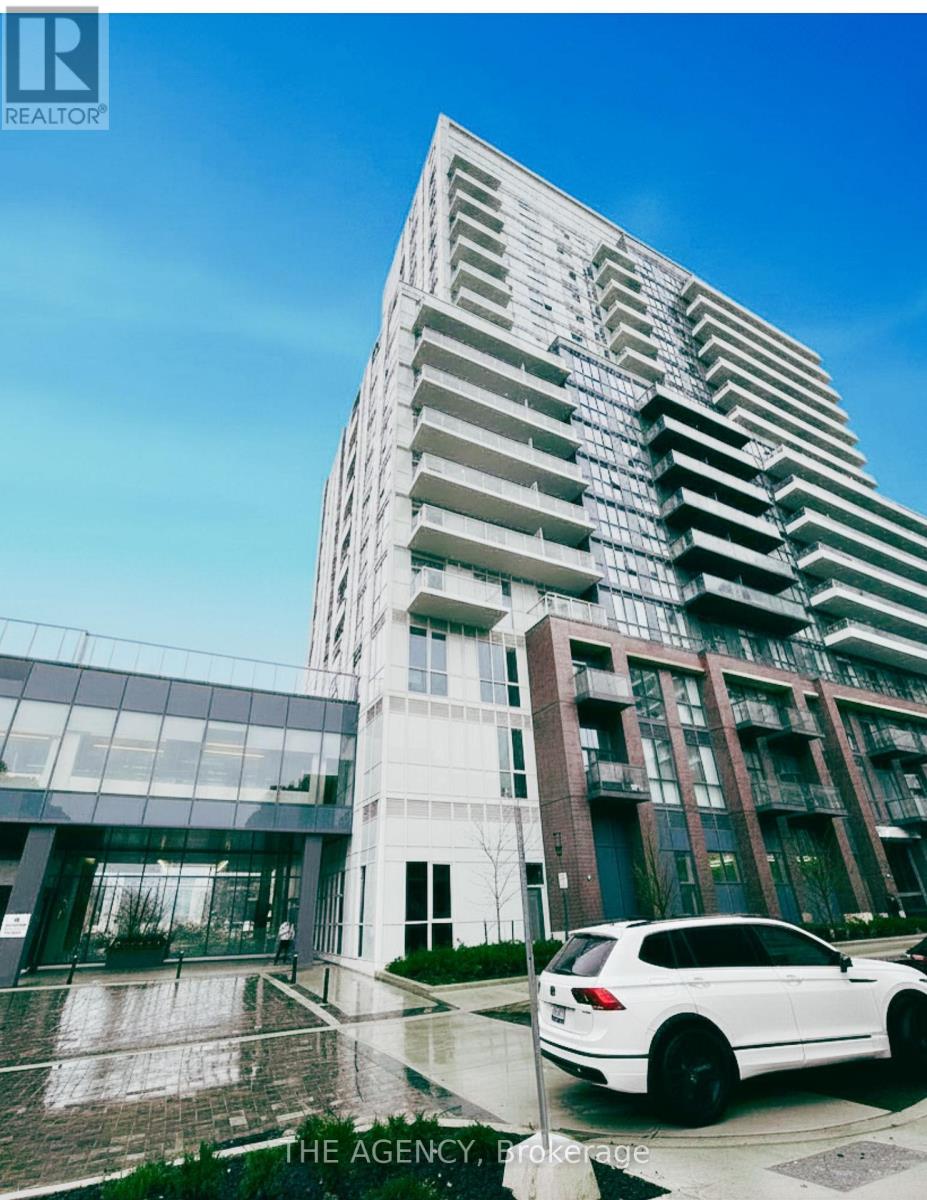 Apartment at 805 - 38 HONEYCRISP CRESCENT, Vaughan (Vaughan Corporate Centre)