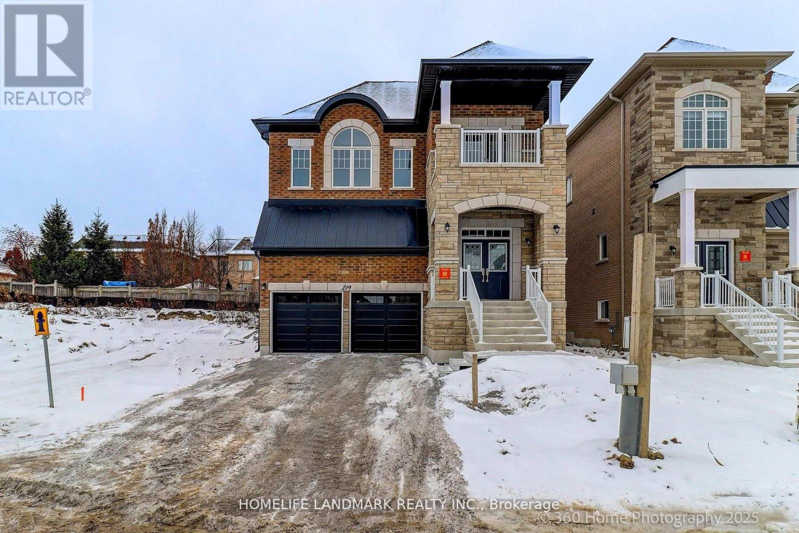 Detached at 219 SEGUIN STREET, Richmond Hill (Oak Ridges)