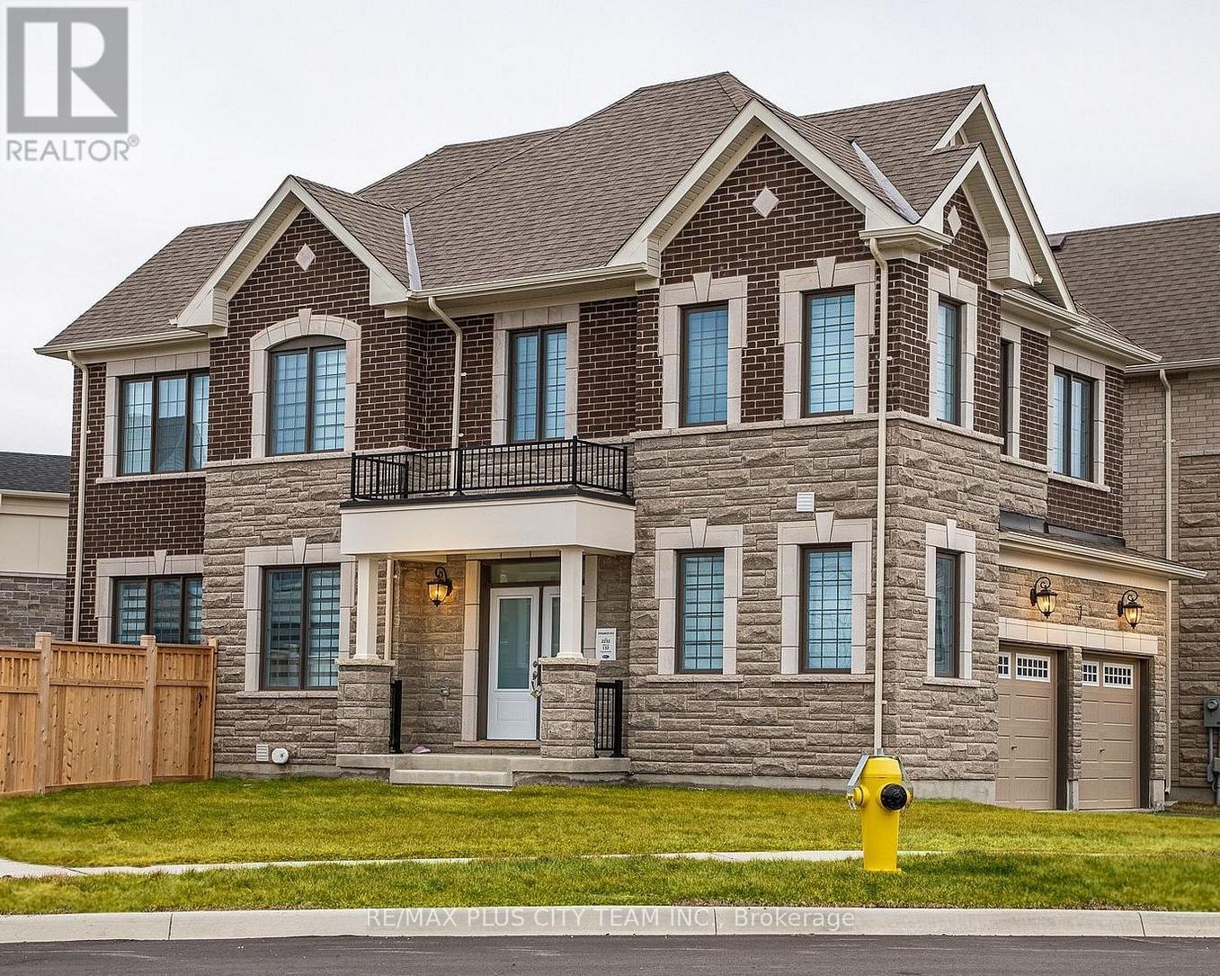Detached at 1 GEORGE ROMAN AVENUE, Markham