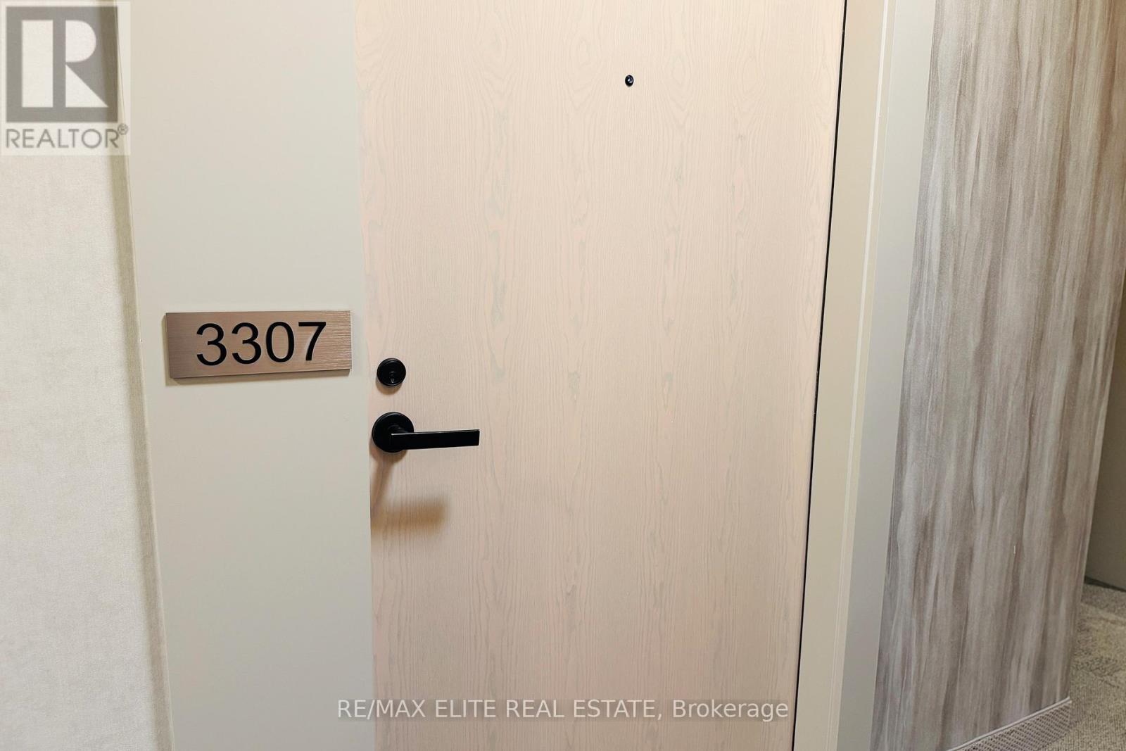 Apartment at 3307 - 28 INTERCHANGE WAY, Vaughan (Vaughan Corporate Centre)