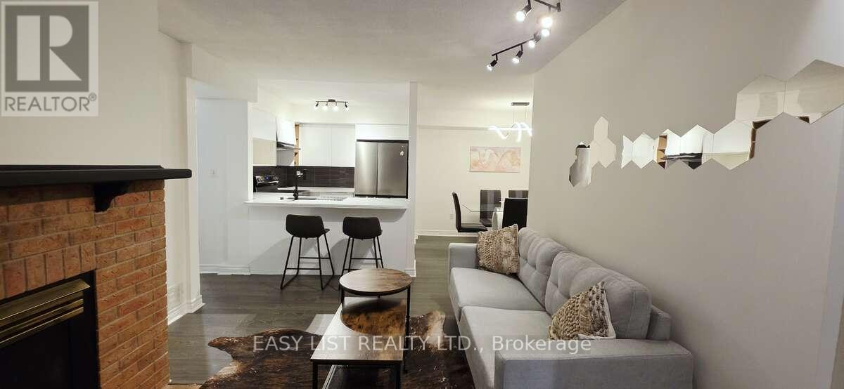 Townhouse at 613 - 75 WELDRICK ROAD E, Richmond Hill (Observatory)