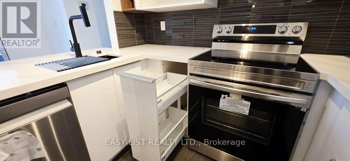 Townhouse at 613 - 75 WELDRICK ROAD E, Richmond Hill