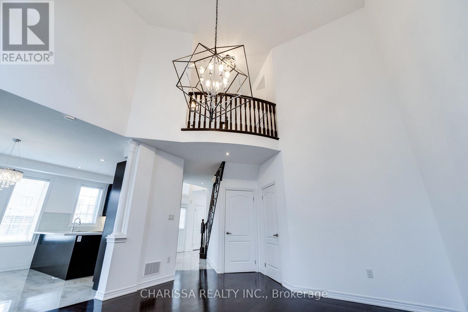 Detached at 2 HAWSTONE ROAD, Vaughan