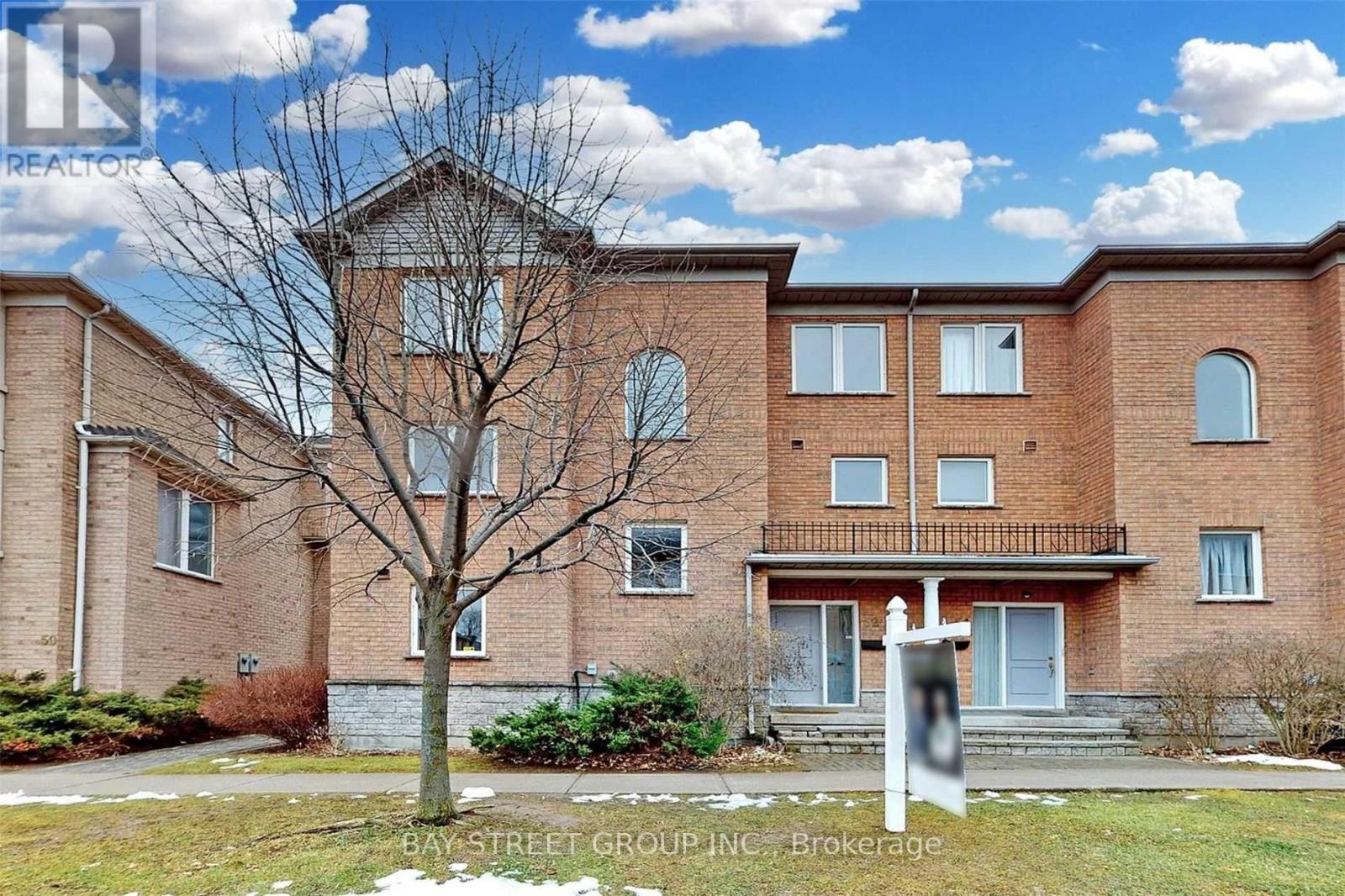Townhouse at 52 LEITCHCROFT CRESCENT, Markham (Commerce Valley)