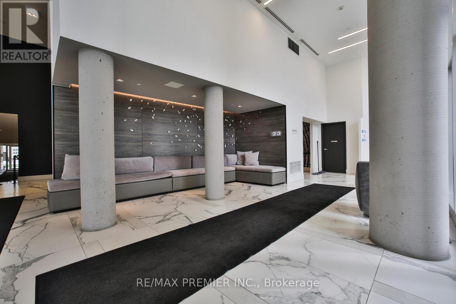 Apartment at 1406 - 2908 HIGHWAY 7 ROAD, Vaughan