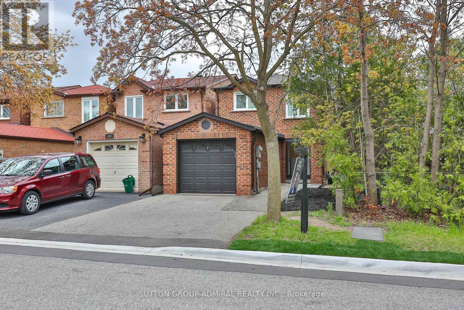 Semi-Detached/Link at 122 REJANE CRESCENT, Vaughan (Crestwood-Springfarm-Yorkhill)