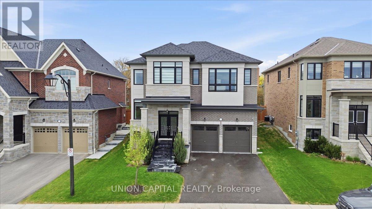 Detached at 75 BETHPAGE CRESCENT, Newmarket (Glenway Estates)
