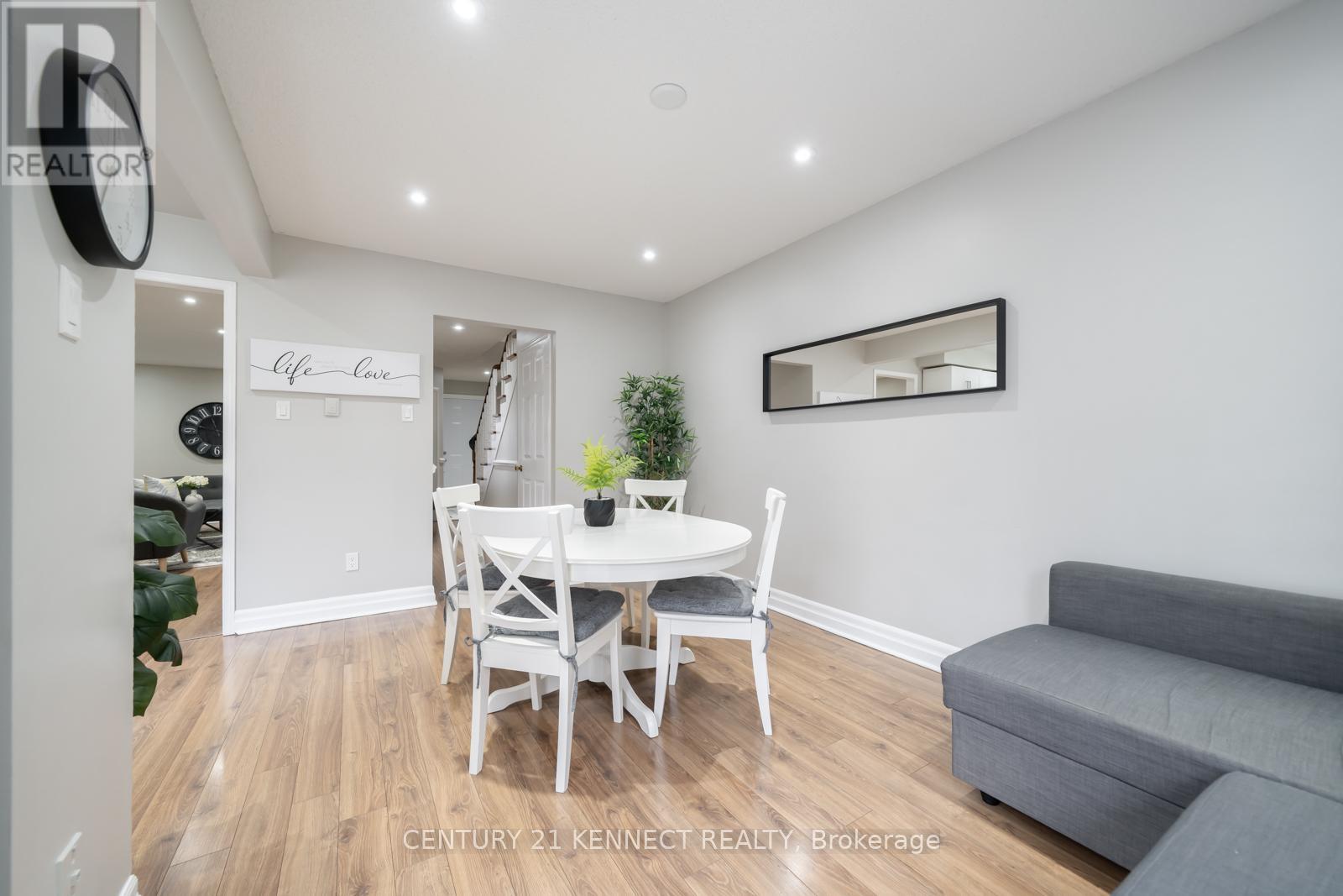 Townhouse at 805 PLAYTER CRESCENT, Newmarket