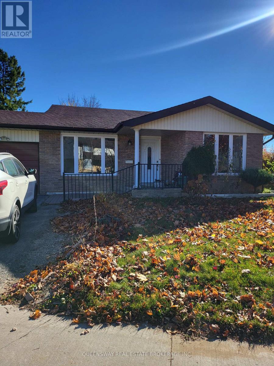 Detached at MAIN - 36 CAMBRIDGE CRESCENT, Bradford West Gwillimbury (Bradford)
