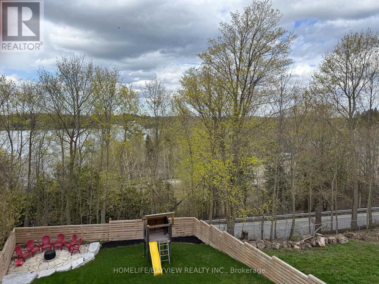 Detached at 16 WINDSOR DRIVE, Whitchurch-Stouffville