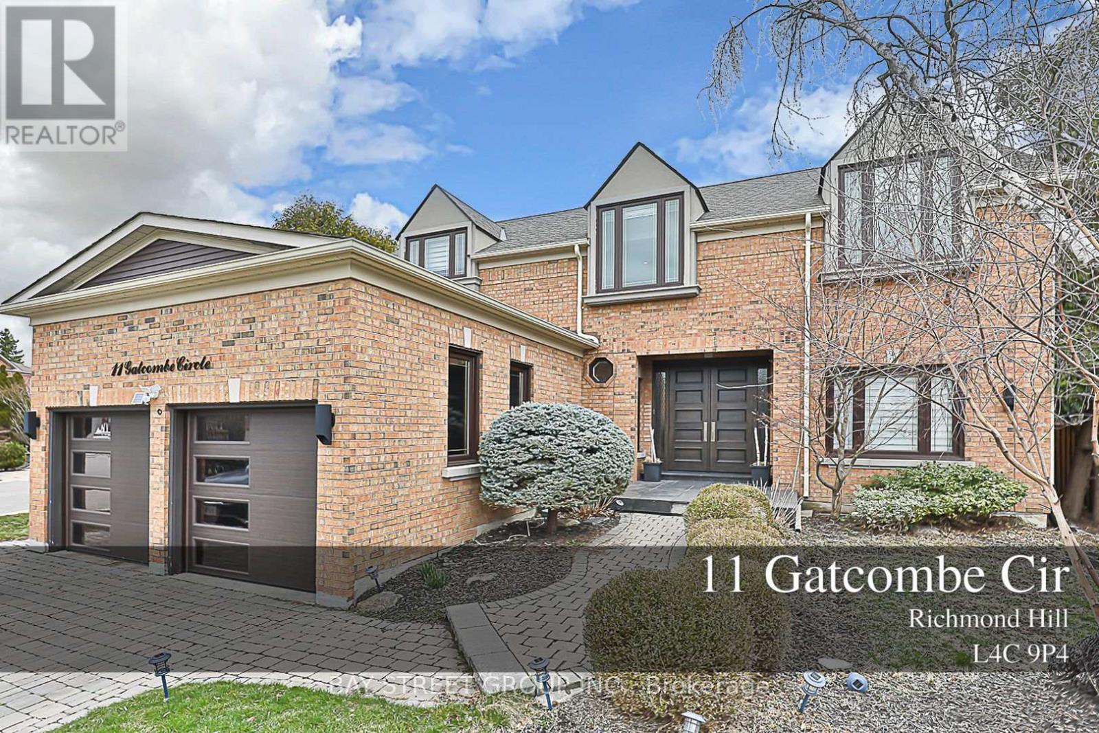 Detached at 11 GATCOMBE CIRCLE, Richmond Hill (Mill Pond)