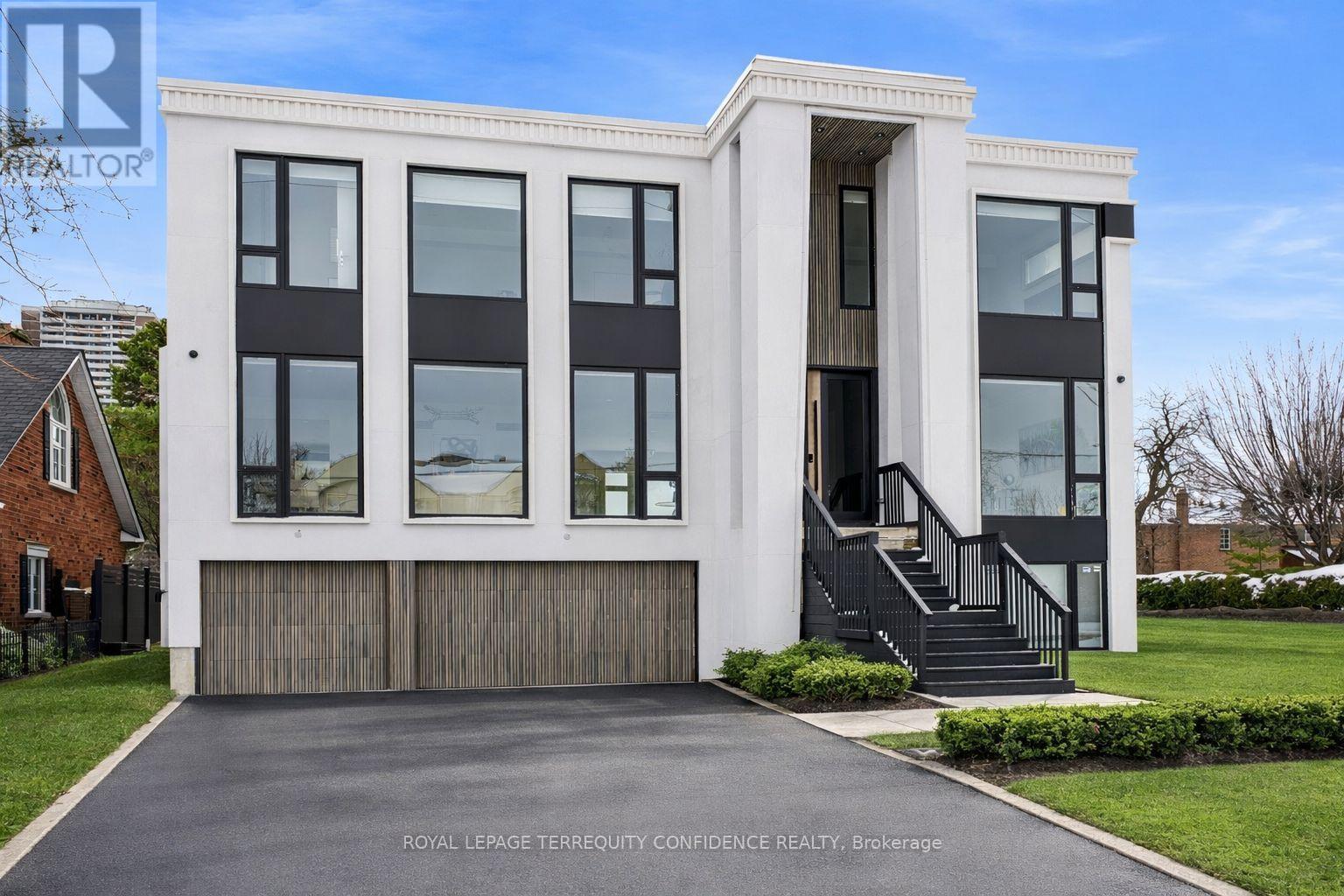 Detached at 85 CRESTWOOD ROAD, Vaughan (Crestwood-Springfarm-Yorkhill)