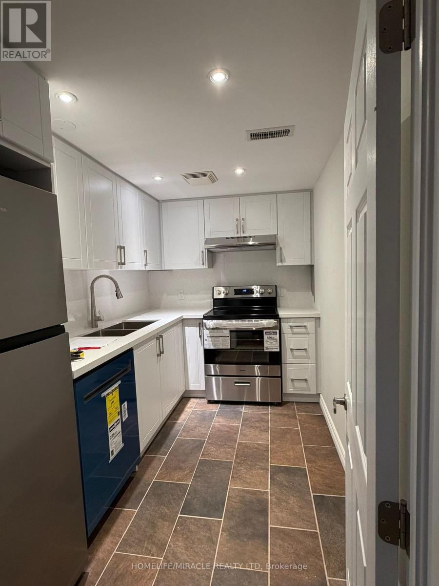 Detached at 17 TARMACK DRIVE, Richmond Hill (Jefferson)